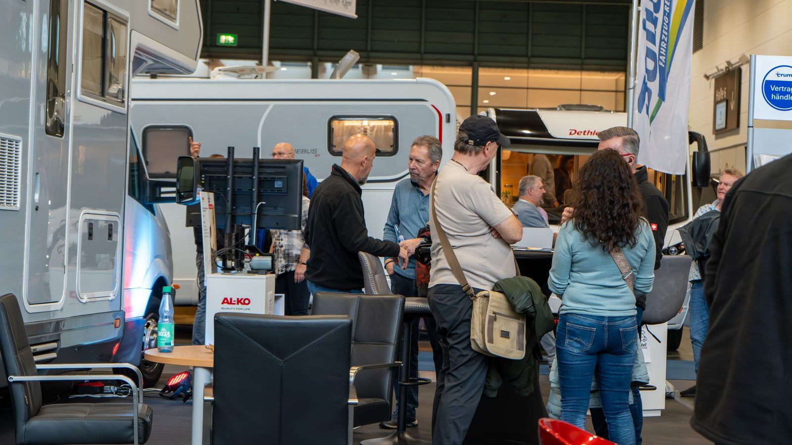 Messestand der Werner Bollwinkel GmbH mit Besuchern