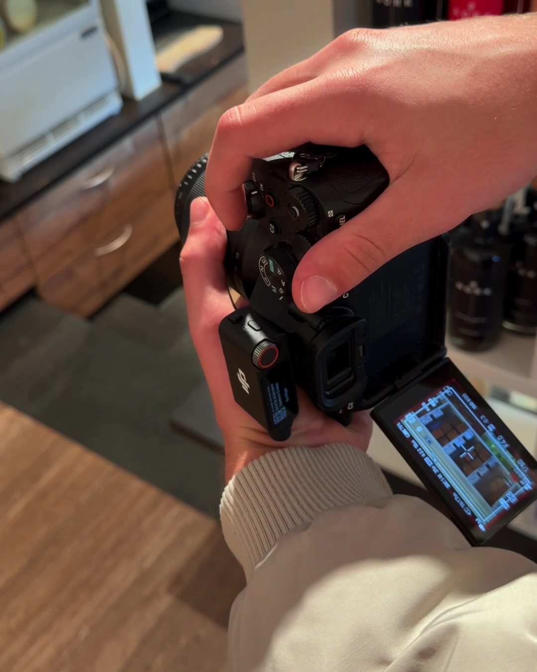 Hochformat-Dreh mit Klappdisplay in einem Laden